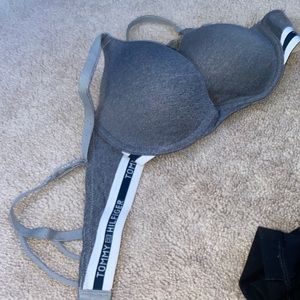 Tommy Hilfiger 34B Bra